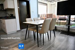 Luxury OVO Roof Villa