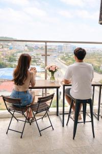 Newlife Apartment Ha Long Near Beach