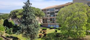 Appartement lumineux,piscine proche plage