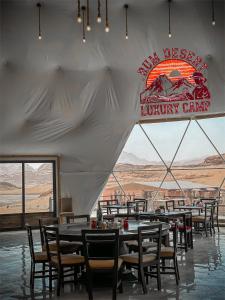 RUM DESERT LUXURY CAMp & BUBBLES ROOM
