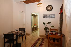 Enma Rooms