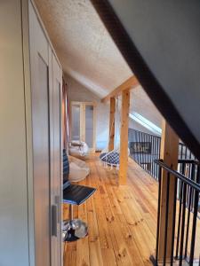 Art & Sound Studio by the Lake