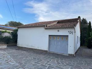 Maison Les Cigales by MCGI