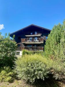 Vue montagne, piscine privée, au coeur de Samoëns