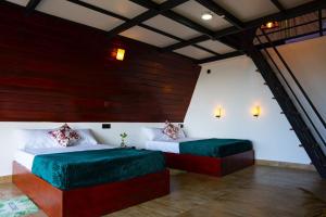 Star Moon Cabana Kalupahana
