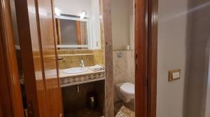 Agate aeroport Menara