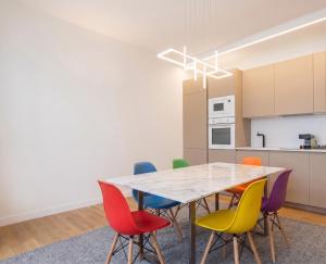 Superbe 2BR Champs Elysees Acacias 2