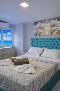 Sea View by Natalia