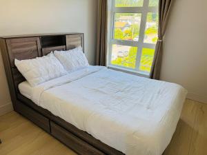 3BED Townhouse with City, Ocean and Mountain views - North Vancouverr