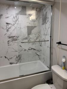 3BED Townhouse with City, Ocean and Mountain views - North Vancouverr