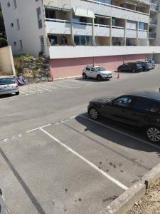 Logement entier appartement en résidence La Ciotat France