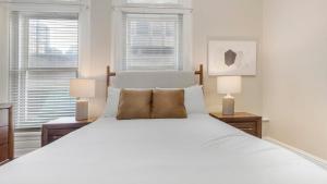 Landing Spectacular Studio in Downtown New Haven