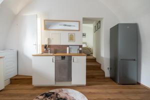 2 Room Apartment - 5 Guests - Ground Floor - Modern