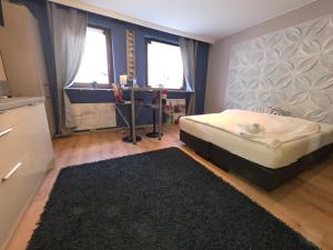 Studio House