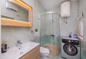 Cosy Apartment Near Lapad Beach Bay