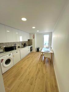 Modern Studio with Private Terrace - Near Beaches