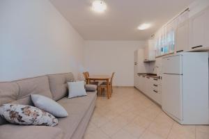 Zajim Apartment 4