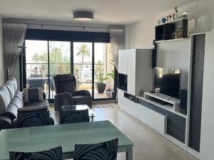 Apartamen Tarases Las Marinas