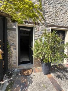 Charmante Maison Attenante avec jardinet privé