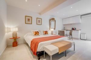 Ideal BnB, Luxury Apartments