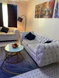 One B Apartment fedha gate B close to jkia