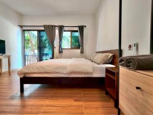 First Light Garden House
