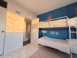 Cherish Lewis Sea View Hotel