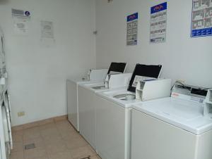 Santa Fe Plaza 1 amb con Pileta, laundry y Gym