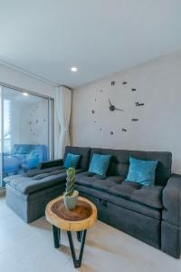 New loft with view at the sea closer at the airpor