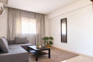Appartement moderne lumineux WiFi rapide Confort & calme à Casablanca