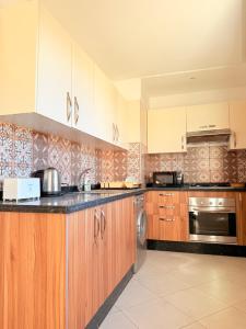 Appartement moderne lumineux WiFi rapide Confort & calme à Casablanca