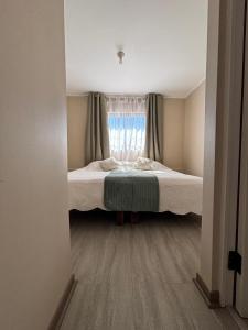 hostal los faroles