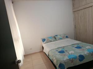 Apartamento con Aire y con Ventilador de tres habitaciones