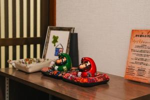 Up to 8 guests 4 min walk to station 15 min to USJ 6 min to Shinsaibashi 12 min to Umeda free parking available翠