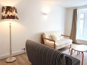 Central Brighton 1 Bedroom Apartment - Newly Refurbished, Walk to Beach