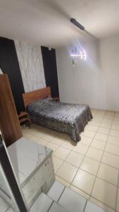 habitación independiente con entrada independiente