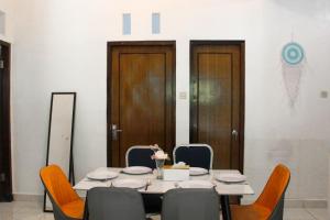 Cozy 2BR House Near Pering Beach Gianyar Bali