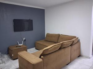 Casa Completa com Estacionamento Privativo Ideal para Famílias e Grupos