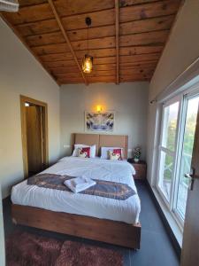 Lakeview RnR Premium stay