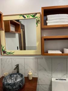 Bird Lovers House Studio Apartments in Mindo