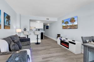 Beachfront Condo with Private Balcony at Meridian Plaza