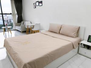 The Sun Avenue Luxury Serviced Apartments