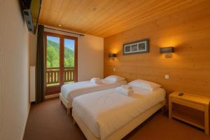 lOurs Bleu C11 - Ski in Ski out - Happy Rentals