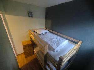 apartment , separate bedroom 23m box velos