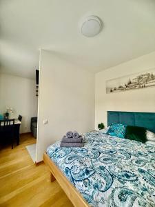 A&Y Studio Galeria Mokotow Pieńkowskiego C