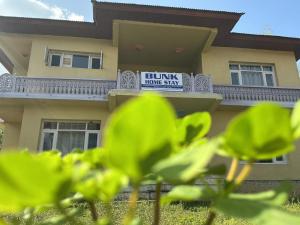 Bunk Home stay