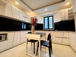 Calmero Appartment - Tan Dinh