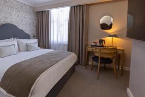 Newton Park Country House Hotel