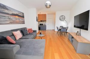 SeaWolf Apartment