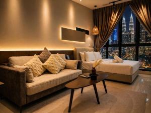 Majestic Residence Klcc by Grand Palace